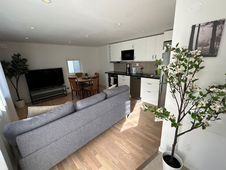 Laegenheter Vallersgatan Visby Exteriör bild